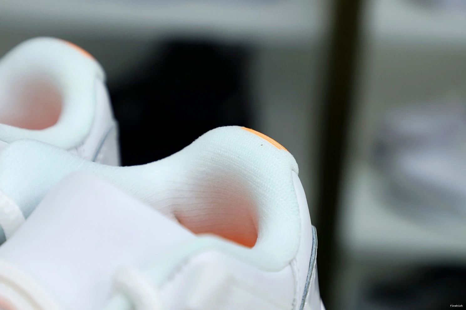 AIR RETRO WMNS CITRUS' LOW JORDAN 'BRIGHT 11 0727